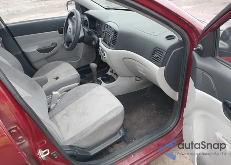 2010 Hyundai Accent Gls z USA, uszkodzony, nr VIN KMHCN4AC8AU463234